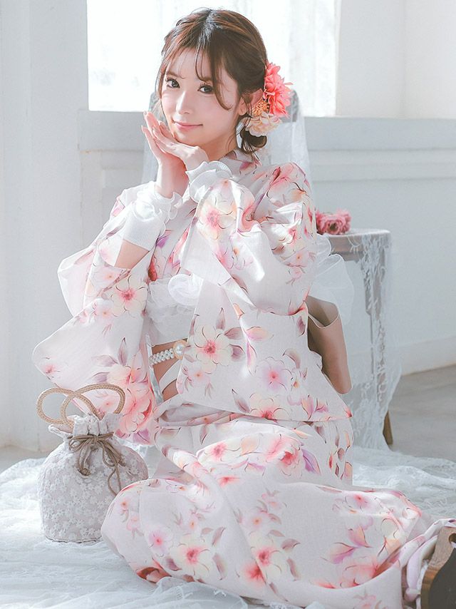 [浴衣 帯が選べる]ピンク色×花柄 ゆかた3点SET[浴衣+平帯or作り帯+下駄][伊藤桃々着用]