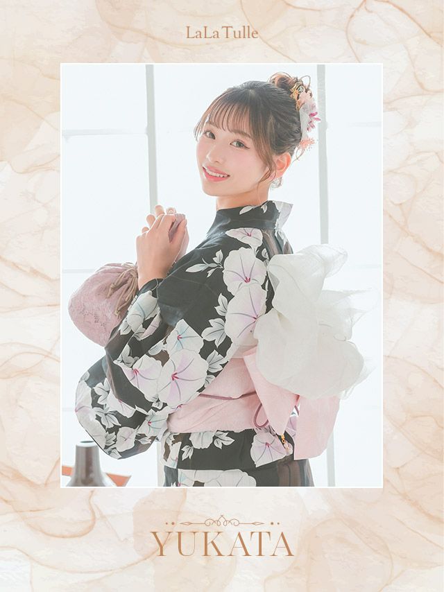 [浴衣 帯が選べる]黒色×朝顔柄 ゆかた3点SET[浴衣+平帯or作り帯+下駄][伊藤桃々着用]