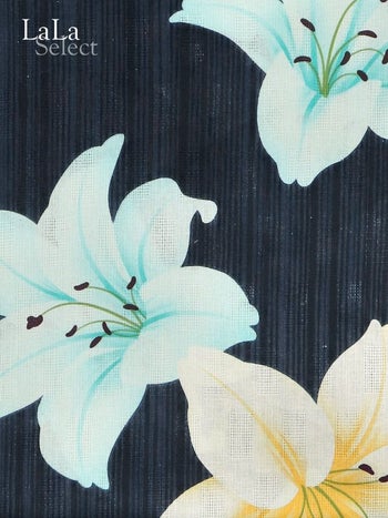 [花魁浴衣]紺色×片身替わり百合柄 花魁 ゆかた5点SET[浴衣＋下駄＋兵児帯＋飾り兵児帯＋肌襦袢][みゆう着用]