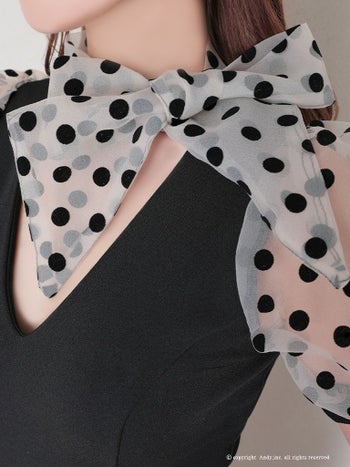 Andy [アンディ]パフスリーブ ドット柄 シアー スカーフ風 タイト アシメカット 高級ミニドレス[ブラックベージュ][青田夏奈/キャバドレス着用][2727]