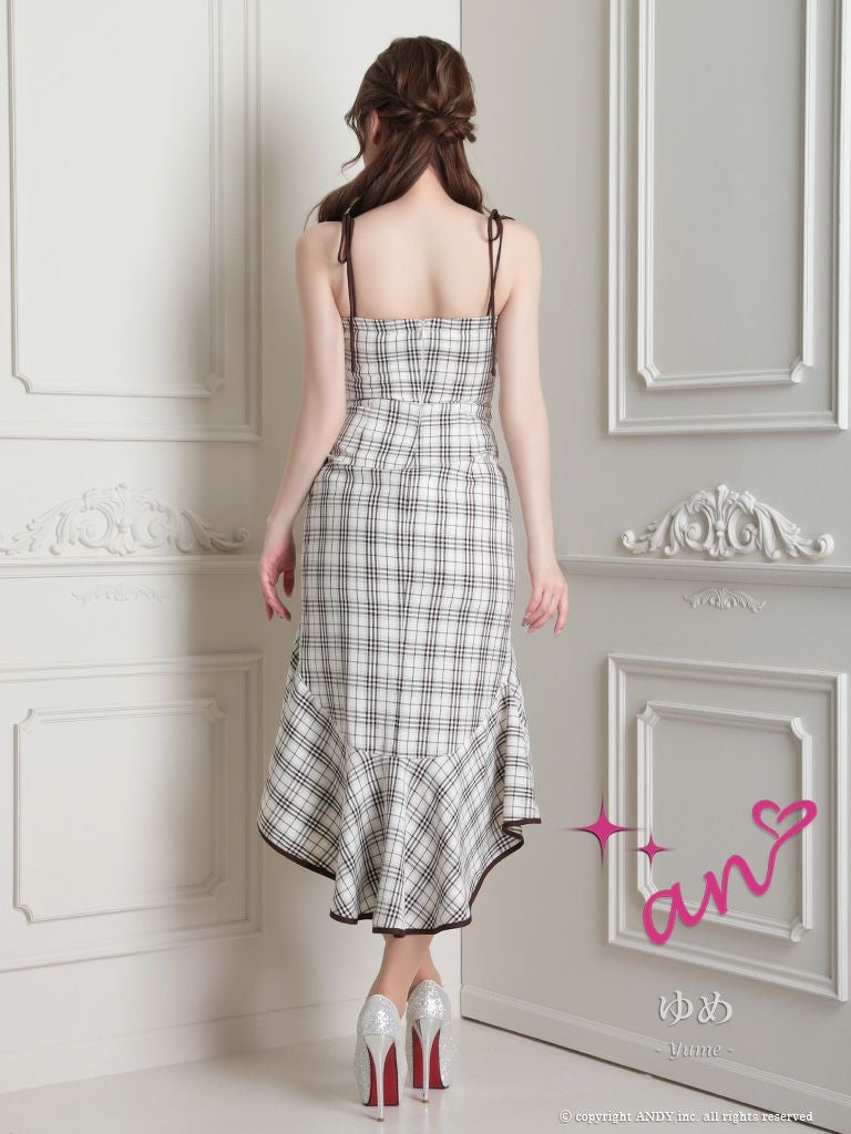 000000017010-25.jpg?size=m&w=
