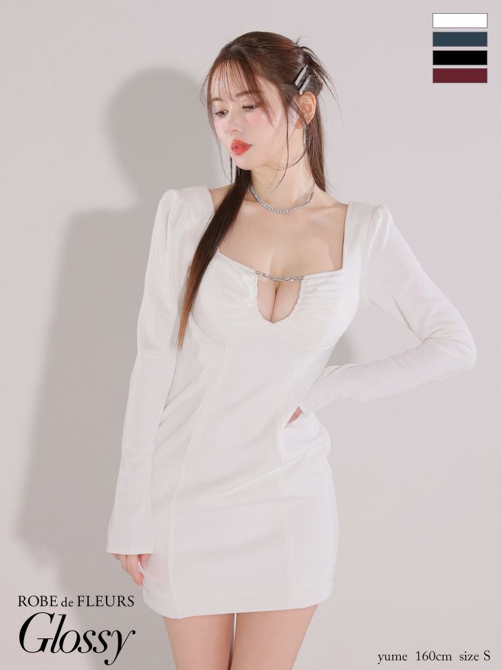 Glossy by ROBE de FLEURS/グロッシー】長袖 スクエアカット バック