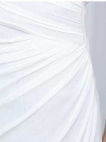 キャバドレス Veautt セクシー ラメ クロス くびれ透け ジップデザイン ウエストカット メッシュ ワンショルダー タイト 膝丈ドレス