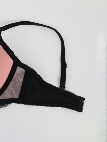 勝負下着 フラワーレース サテン ブラジャー＆ショーツ 2点セット