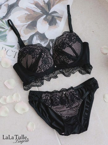勝負下着 ビジュー ブラックレース ブラジャー＆ショーツ 2点セット