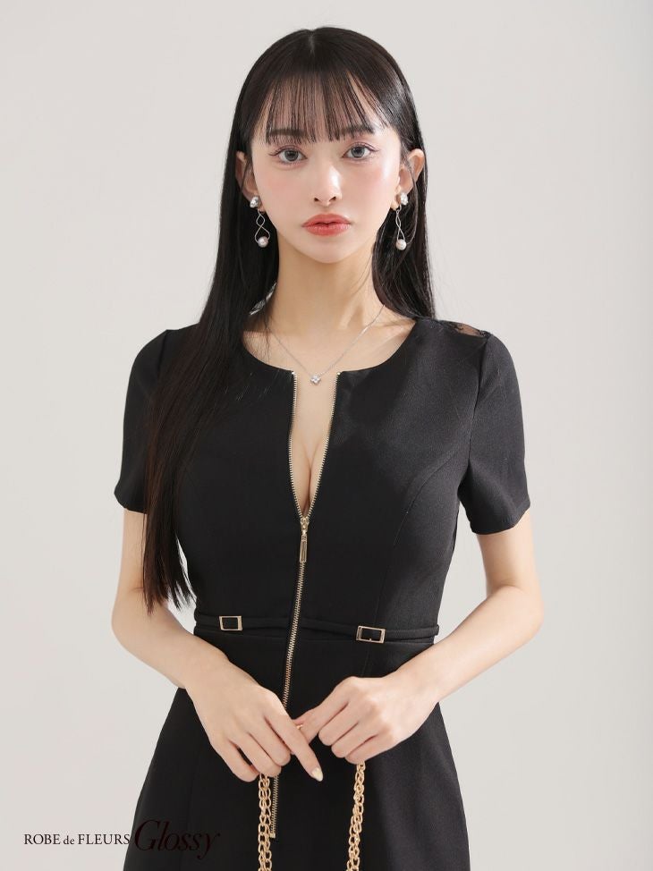 Glossy by ROBE de FLEURS/グロッシー】セクシー ジップデザイン 半袖