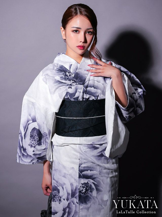 白系の浴衣｜LaLaTulle(ララチュール)[公式]