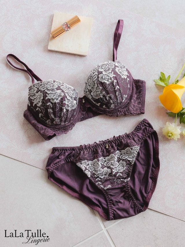 勝負下着 ホワイトフラワー フェミニン ブラジャー＆ショーツ 2点セット