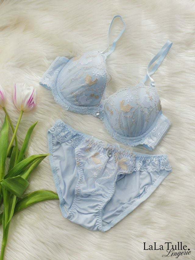 勝負下着 レース バニー 刺繍 カップ ブラジャー＆ショーツ 2点セット