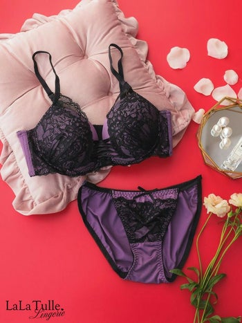 勝負下着 編み上げ コードデザイン レース カップ ブラジャー＆ショーツ 2点セット