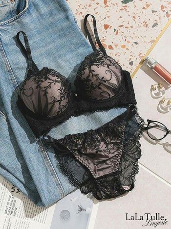 勝負下着 シアー レース ブラック カップ ブラジャー＆ショーツ 2点セット