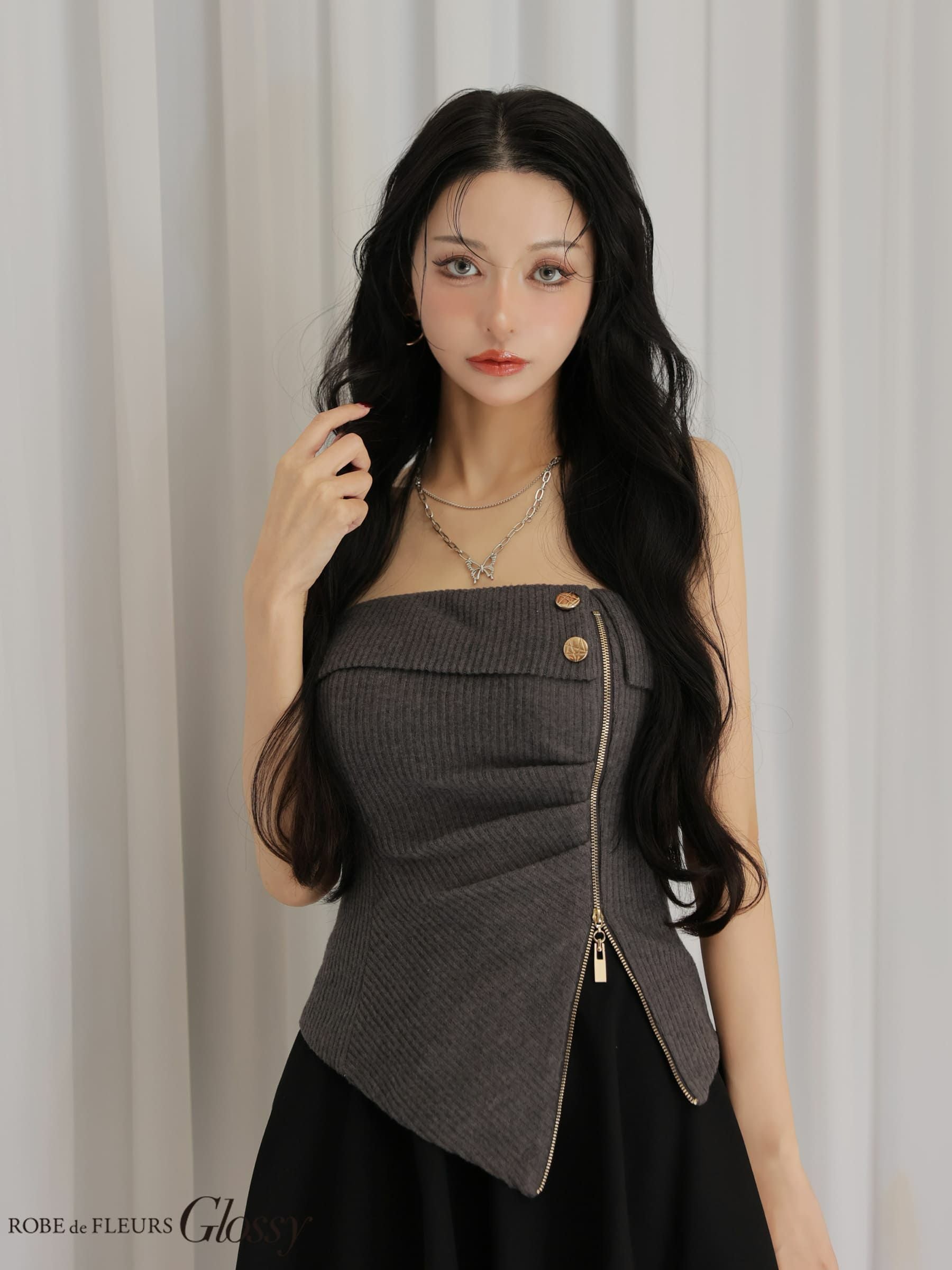 000000028549-05.jpg?size=m&w=