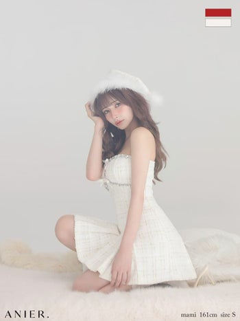 キャバドレス ANIER. アニエル ベアデザイン バストカット リボン ビジュー プリーツ フレア サンタコスドレス