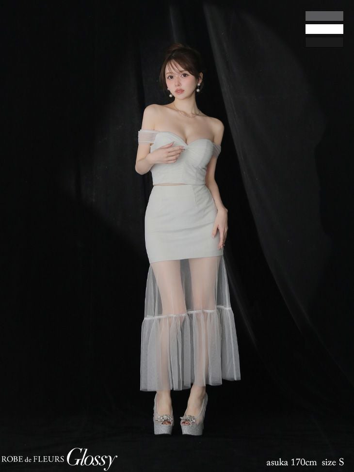 Glossy by ROBE de FLEURS/グロッシー】オフショルダー ラメニット