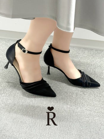 キャバヒール Rechercher ルシェルシェ セパレート アンクルストラップ付き ポインテッドトゥ パンプス