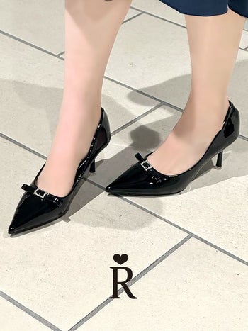 キャバヒール リボン エナメル ポインテッドトゥ パンプス