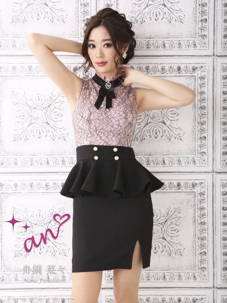 キャバドレス an アン ネックリボン レース ブローチ フリル ペプラム ゴールドボタン ノースリーブ タイトミニドレス