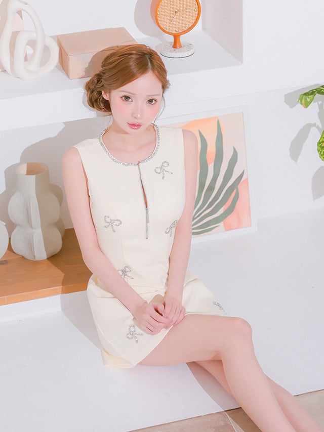 ROBEdeFLEURS/ローブドフルール】ジップデザイン ノースリーブ