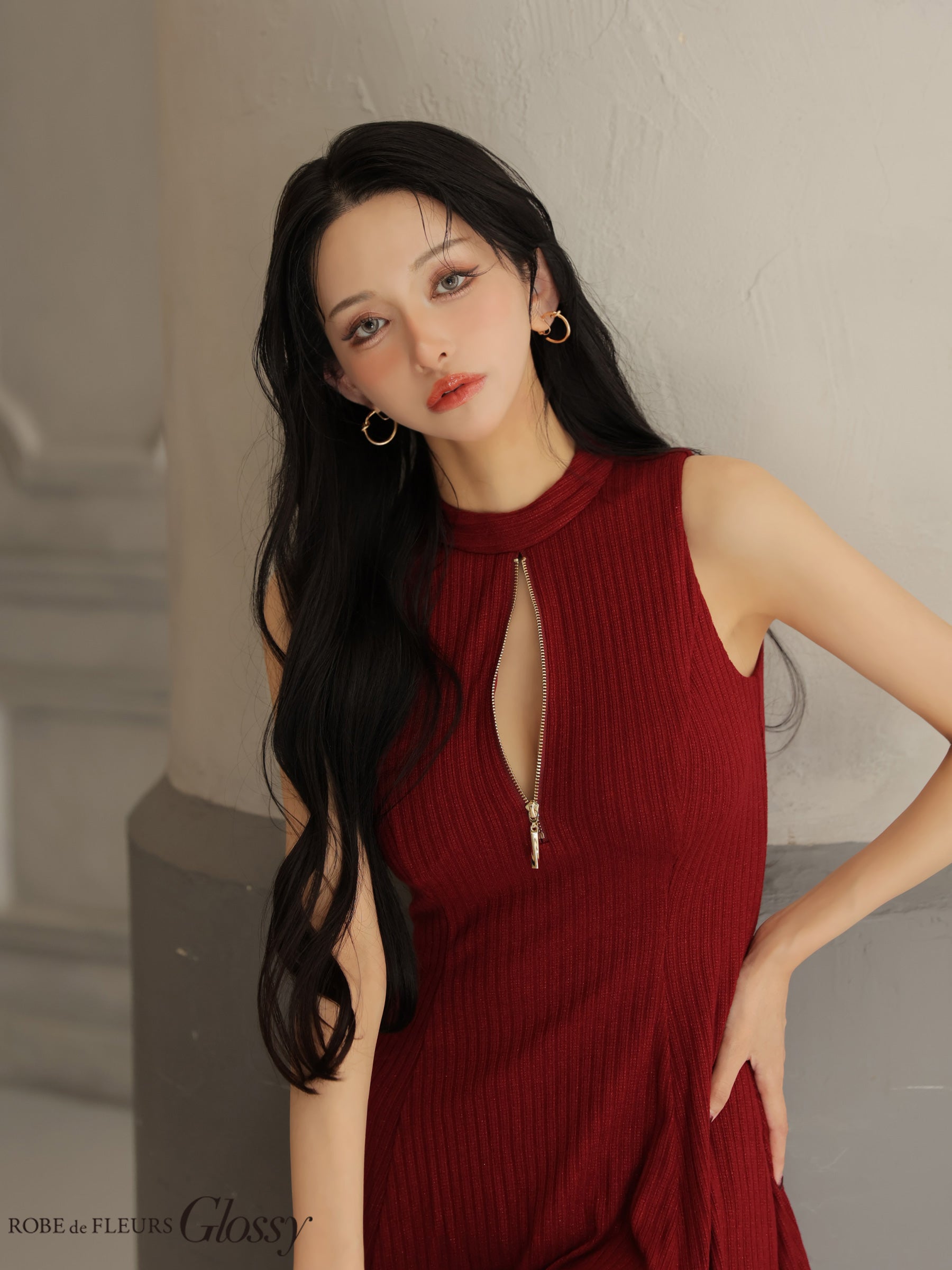 Glossy by ROBE de FLEURS/グロッシー】ジップデザイン ノースリーブ
