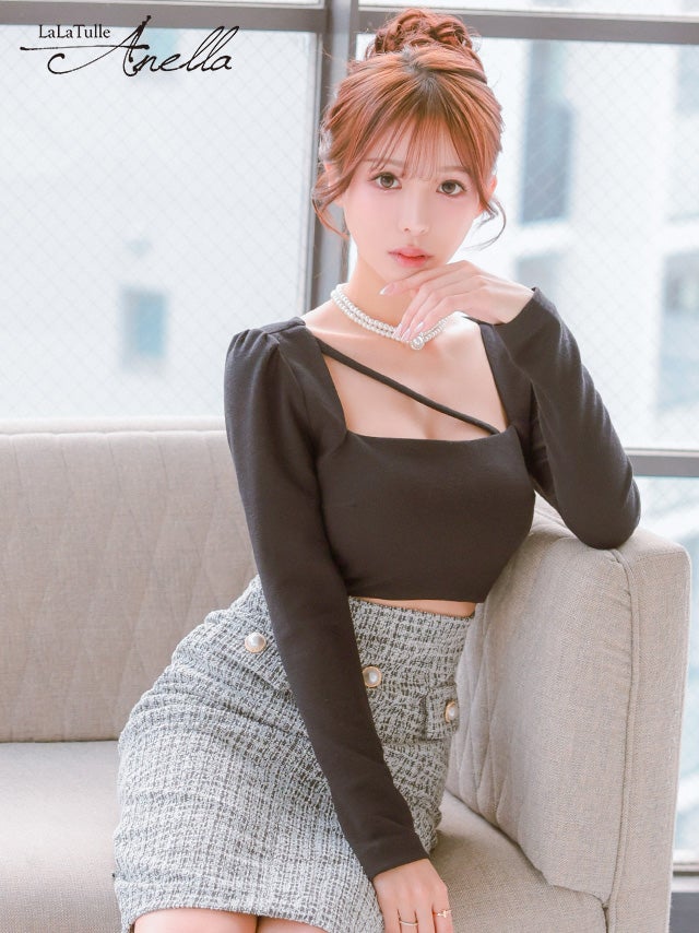 キャバドレス Anella アネラ 長袖 ツイード ゴールドボタン ウエストカット スクエアネック タイト 膝丈ドレス