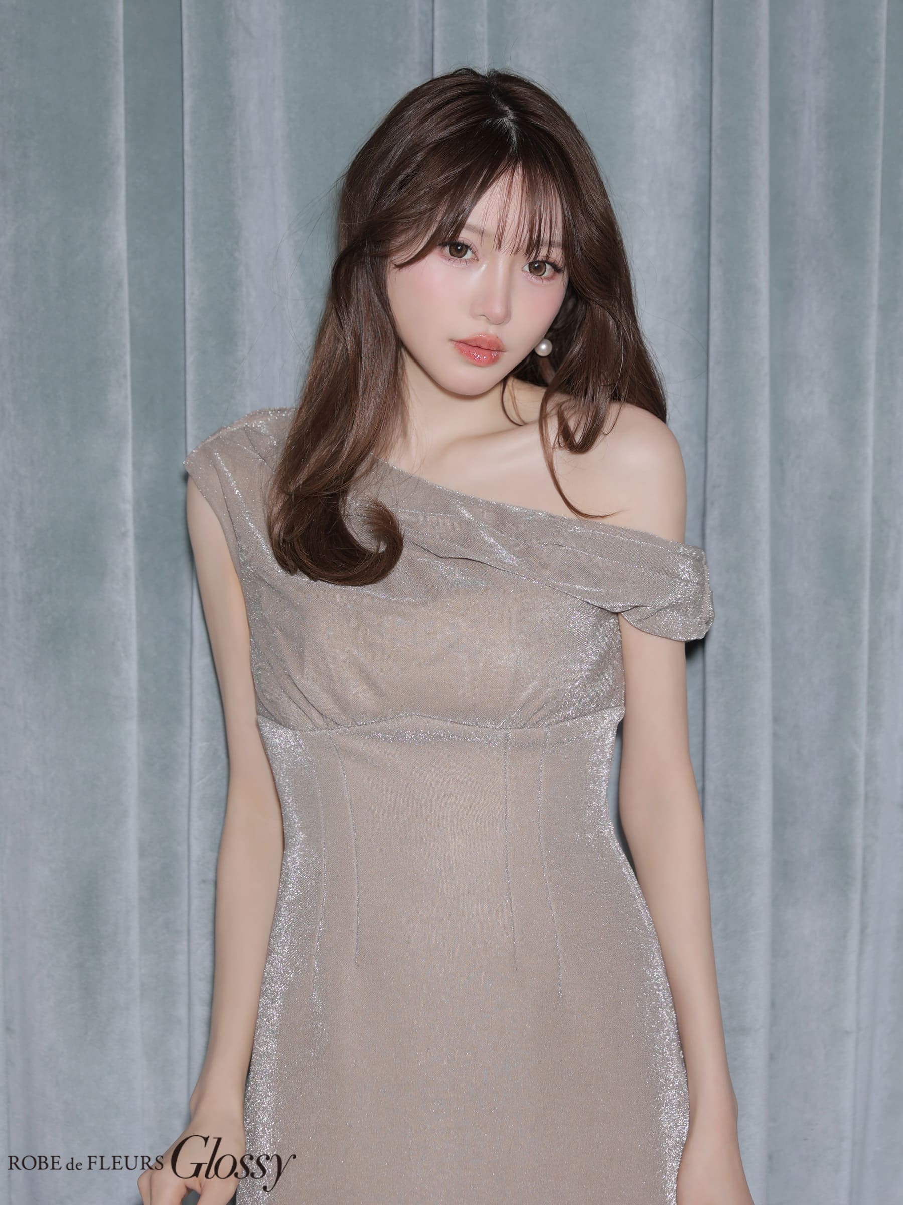 Glossy by ROBE de FLEURS/グロッシー】ラメニット ワンカラー ワン