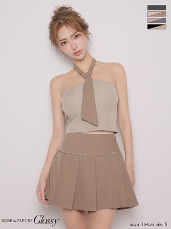 キャバドレス Glossy by ROBE de FLEURS グロッシー ホルターネック ネクタイ バックオープン ラインチェーン プリーツ セットアップ 2way フレアミニドレス