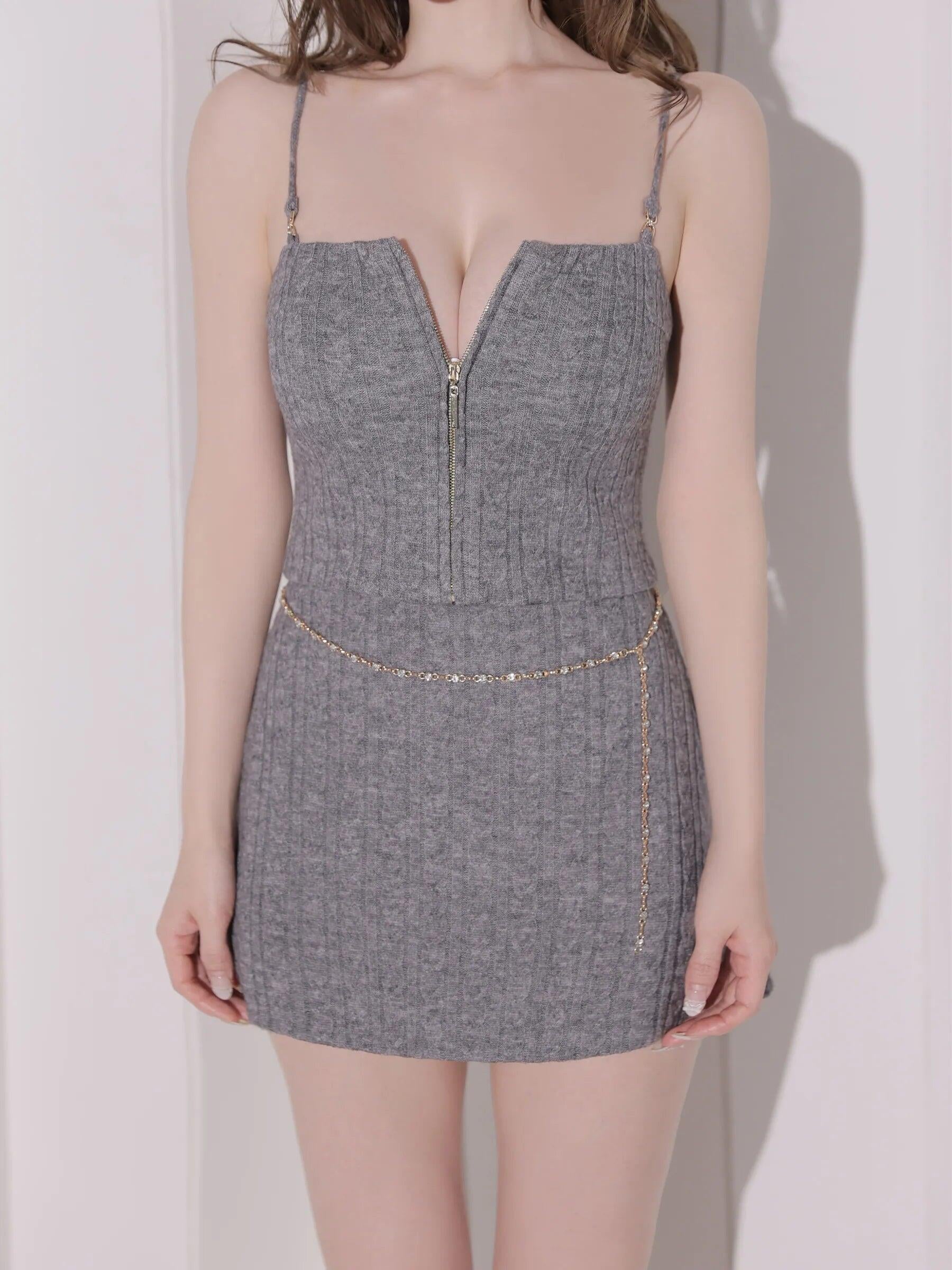 Glossy by ROBE de FLEURS/グロッシー】キャミソール ジップデザイン